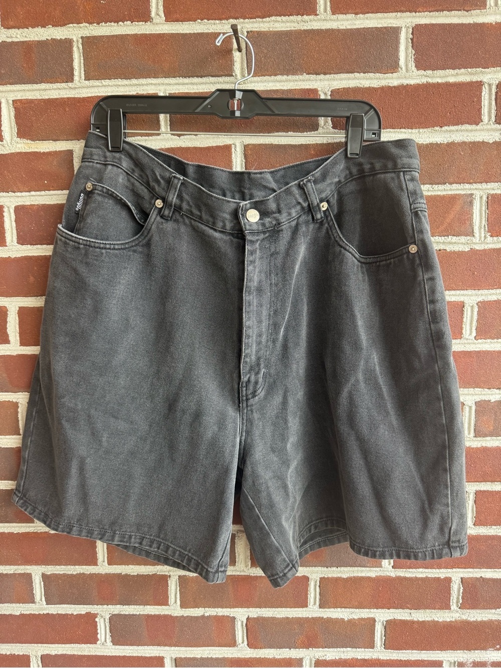 Vintage Y2K Bongo Black Denim Shorts Jorts Plus Size 18W High Waisted Grunge